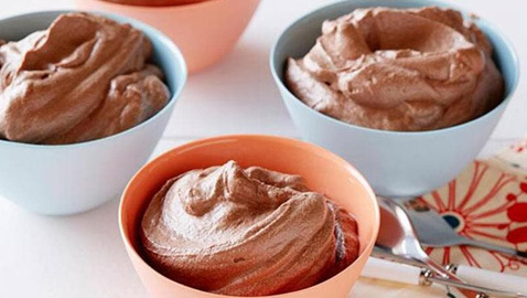 وصفات صيفية: موس الشوكولاتة بالجيلاتين