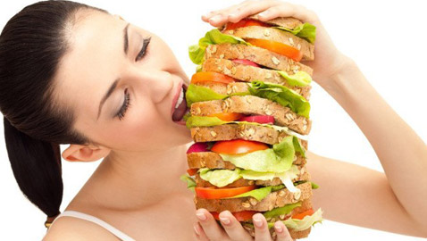 تجنب هذه العوامل الـ7 لكي لا تشعر بالجوع!