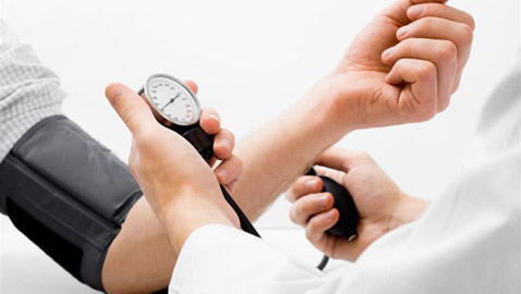 هذه الأطعمة تخفض ضغط الدم المرتفع..