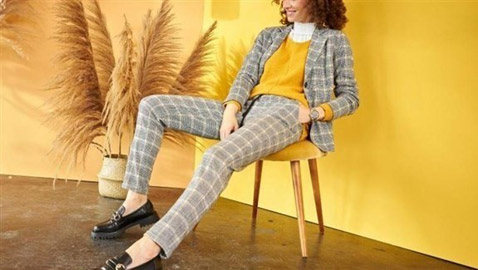 الكاجوال يهيمن على موضة البدلة