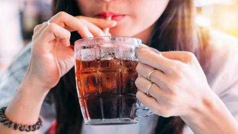 ظاهرة غريبة تظهر على النساء بسبب 