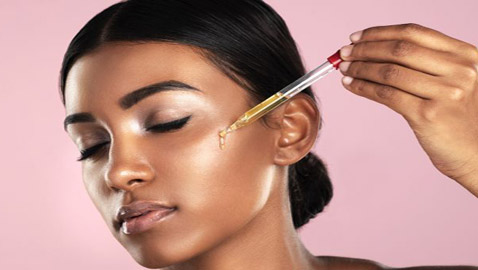 إليكم 9 زيوت أساسية مفيدة جدا للعناية اليومية بالبشرة