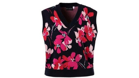 البلوفر بلا أكمام نجم موضة الشتاء