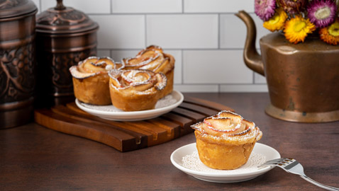 بهذه العلامات.. جسمك ينذرك بإدمانك للسكر