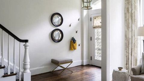 أفكار بسيطة ليبدو مدخل المنزل أكبر