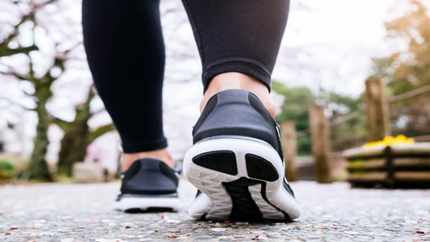 مدة المشي المثالية لخسارة الوزن وحرق الدهون.. يعتمد على سرعة معينة