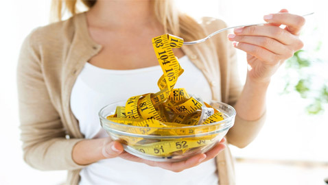 تؤذي أكثر مما تنفع! حميات زائفة تعدك بخسارة الوزن لكن عواقبها وخيمة