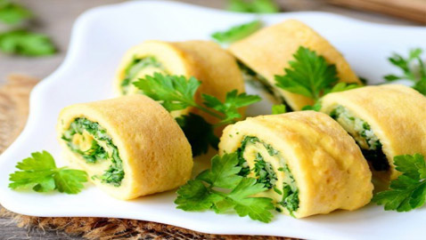 إليكم طريقة تحضير أومليت بالبقدونس لفطور صباحي طيب ولذيذ