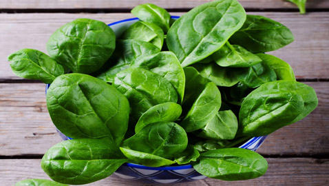 تقوي القلب وتقي من السرطان.. فوائد السبانخ لا تُحصى، لكن احذروا مخاطرها!