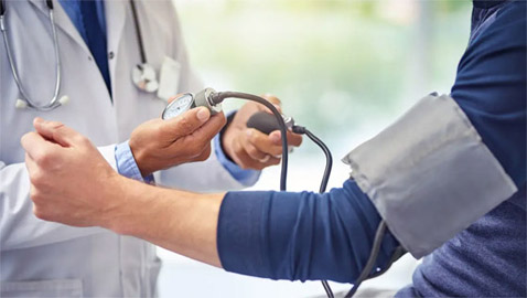 بينها البروكلي.. إليكم أطعمة تساعدكم في خفض ضغط الدم