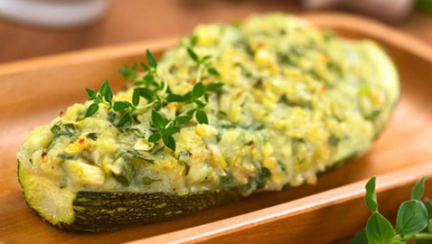 لب الكوسا بزيت الزيتون.. وصفة خفيفة، صحية وسريعة التحضير