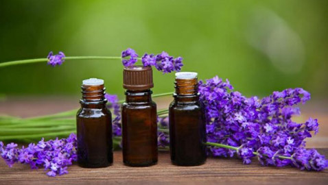 10 زيوت لها تأثيرات سحرية في آلام الحلق