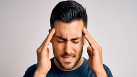 أسباب الصداع بعد تناول الطعام