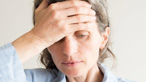 تحذير: تناول العشاء في هذه الساعة قد يصيبك بالسكتة الدماغية!!