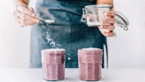 هل مكملات البروتين صحية ومتى تشكّل خطورة؟