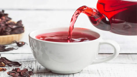 هذا المشروب الأحمر يخفض ضغط الدم مثل الأدوية.. ما هو؟