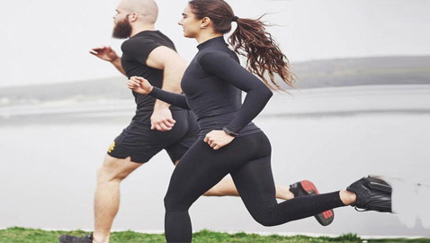 فوائد الركض في الصباح الباكر لا تُقدر بثمن.. تعرفوا عليها