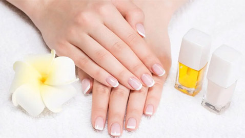 6 خطوات ضرورية للعناية ببشرة اليدين في كل الظروف