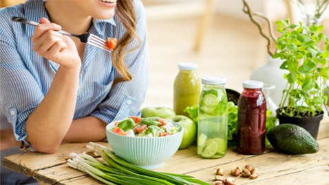 نظام غذائي يمنع الموت المبكر.. لحوم أقل ونباتات أكثر