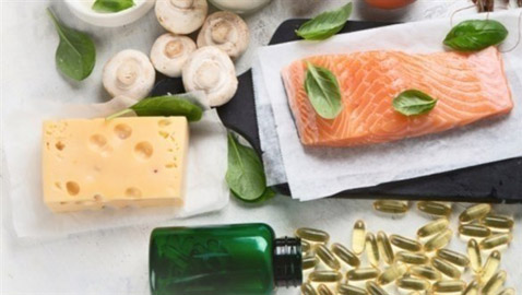 اليكم فيتامينات ومغذيات لجفاف العين