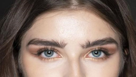 صيحة الحواجب المبعثرة في صيف 2022