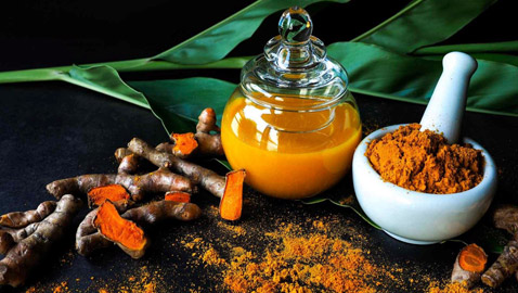 هل سمعت عن ماء الكركم؟ تعرف على الفوائد الصحية لتناوله يوميًا