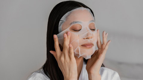 اليك افضل الخلطات الكورية لتفتيح بتشرتك