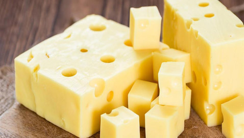 تعاني من ارتفاع الكوليسترول؟ تجنب هذه الأغذية