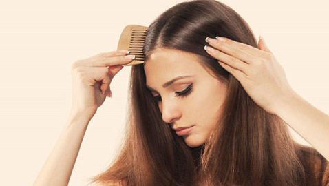 لا تقلقي من تساقط الشعر.. فهذه أفضل العلاجات المنزلية