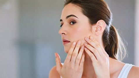 5 نصائح للعناية بالبشرة الحساسة