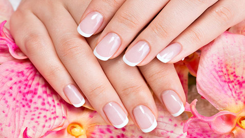 7 حيل هي الأسهل والأكثر فعالية للحفاظ على أظافر جميلة