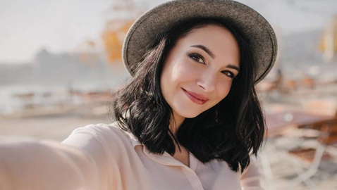 أفضل الطرق لجعل البشرة تبدو رائعة وجميلة في الصور الفوتوغرافية