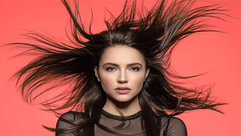 6 أخطاء يجب تجنبها عند العناية بالشعر الرقيق