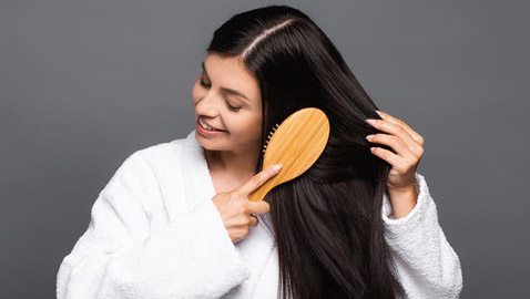 7 نصائح لشعر أكثر نعومة وإشراقاً هذا الخريف