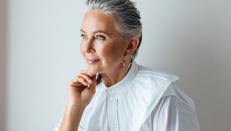 5 نصائح.. لمكياج طبيعي للبشرة الناضجة