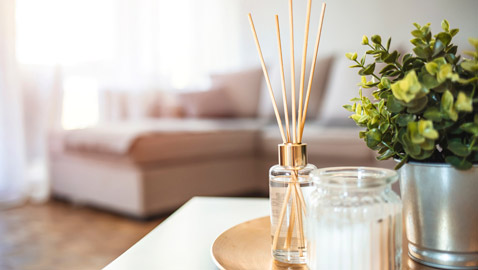 5 روائح زيوت عطرية.. لتقليل التوتر وزيادة الهدوء النفسي