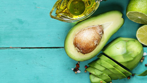 أهم فوائد الأفوكادو التي تطيل العمر وتحسن الصحة