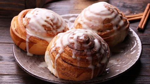 إليكم طريقة تحضير السينابون بدون بيض.. وصفة لذيذة وخفيفة