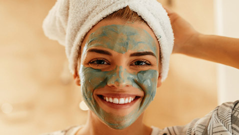 إليكم 8 أسباب موجبة للاستعانة بالأقنعة التجميلية