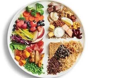 تغييرات غذائية صغيرة تبدأ بها عاماً جديداً