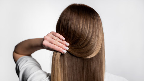 هل تتخيلين؟.. هناك تمارين تعزز نمو شعركِ!