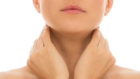 البشرة الداكنة حول الرقبة.. الأسباب والعلاج