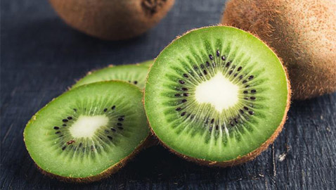 كيف نتجنب حساسية الكيوي وأعراضها المزعجة؟