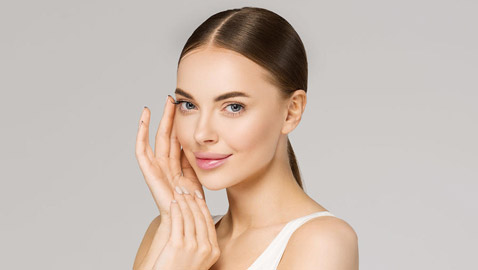 8 فوائد لحمض الهيالورونيك لبشرة ناعمة كالحرير وشابة على الدوام