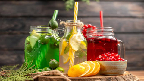 4 عصائر طبيعية لتنظيف الجسم بعد وجبات العيد الدسمة