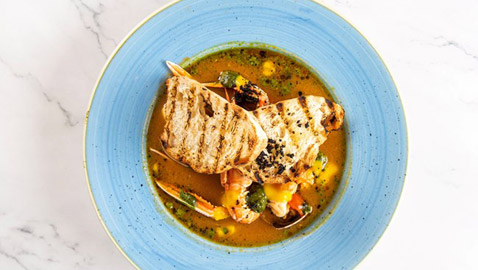 البكم طريقة تحضير حساء المأكولات البحرية