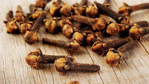 لن تتخلى عنه أبدا.. 5 فوائد مذهلة لتناول القرنفل