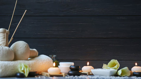 منها الضرب بالأغصان.. علاجات السبا الأكثر غرابة في العالم