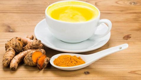 6 اسباب تجعلك تشرب الكركم كل صباح