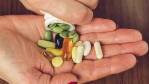 فيتامينات تخلصك من وجع الجسم فى الشتاء.. اعرف مصادرها الطبيعية